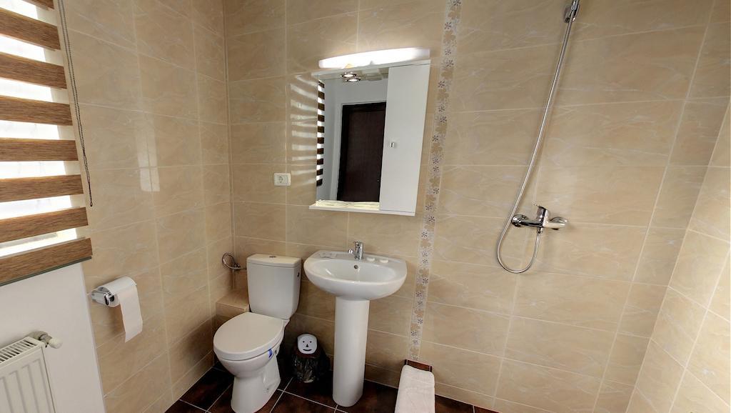 La Storia Guest House ピテシュティ 部屋 写真